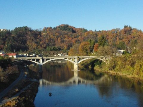 史跡左沢楯山城跡と旧最上橋