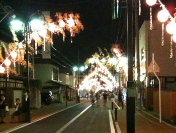 水郷大江夏まつり（中央通り商店街の青竹ちょうちんまつり）